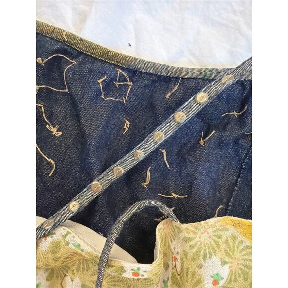 Vintage Y2K European Denim Embellished Crop Top With Layered Floral Ruffles - Picture 4 of 8